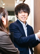 カーテン・じゅうたんの販売スタッフ◆未経験歓迎／月9日休／残業ほぼ無／社員の声でインセンティブ新設！1