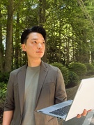 Webマーケティングセールス◆フルリモートOK/月給42万円~/年休130日/年4回昇給チャンス1