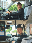 タクシー乗務員◆勤務は月12日だけ／未経験1年で年収500万円可能／好きな時間に出勤OK／設立54年1