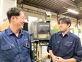 金型の製造スタッフ◆賞与年3回／子どもの積立金制度あり／提携保育園あり／医療費補助／基本土日祝休み2