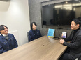 金型の製造スタッフ◆賞与年3回／子どもの積立金制度あり／提携保育園あり／医療費補助／基本土日祝休み3