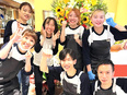 カフェ・ダイニングの店舗運営スタッフ◆15業態展開／店長・料理長候補／週休2日／賞与2回2