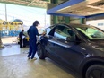 高級外車のカーケアスタッフ（未経験歓迎）◆年休120日／残業月15時間ほど／賞与実績3.5ヶ月分2