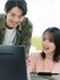 事務スタッフ(未経験歓迎)◆毎年10%成長中の安定企業/完全週休2日/定着率9割超/服装・ネイル自由