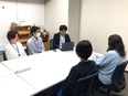 市場調査員◆調査の進行管理や集計などをお任せ／リモート可／服・髪色・ネイル自由／設立60年の安定企業2