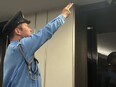 セキュリティスタッフ◆未経験から安心スタート／プライム上場G／月収30万円可／ベネフィット・ワン加入2