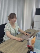 ECサイト運営（責任者候補）◆月給30万円～／ 年休125日以上／ 残業少なめ1