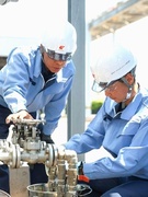 油槽所の運用スタッフ（未経験歓迎）◆燃料油中継拠点／賞与2回／完全週休2日制／家賃8割補助あり1