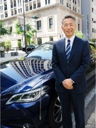 役員専属の運転手◆1日の大半が待機／運転は1日2～3時間／土日祝休み・日勤のみ／残業月5h程度も可1