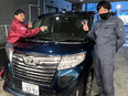 自動車ガラスの施工スタッフ◆未経験歓迎／土日祝休／資格取得支援あり／創業57年／平均年収700万円2