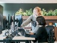 Webマーケター（事業戦略から携わる）◆未経験歓迎／服装・髪型自由／年収1000万円も目指せる2