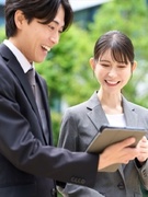 医療系システムの営業◆アポ獲得は別部隊／昨年度賞与4ヶ月分以上／年間休日127日／残業月平均18h1