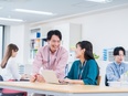 医療システムの導入サポート業務◆完休2日／年間休日127日／中途入社9割超／設立50年以上の上場企業3