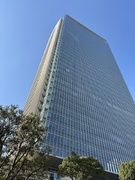 不動産仕入れ営業◆完休2日／残業月2h／都心一等地を仕入れ／高額インセンあり／月給35万円～1