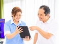 介護スタッフ◆未経験大歓迎／有休含め年間130日休みも可／完休2日／月平均残業10h／面接1回2
