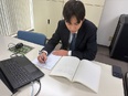 工作機械の営業◆未経験歓迎／創業61年の老舗企業／昨年度賞与最大4.5ヶ月分／実働7h／年休125日3