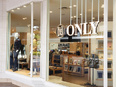 スーツブランド『ONLY』の販売スタッフ◆残業月10h／賞与年2回＋特別賞与年1回／未経験歓迎3