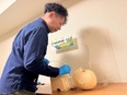 訪問介護スタッフ（未経験歓迎）◆月給30.1万円～／残業少なめ／早上がりも可／服装・髪型・ネイル自由3