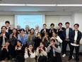 お菓子ブランドの店舗運営◆未経験歓迎／基本月9日休／7連休可／月給27.5万円～／賞与年2回3