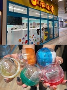 ガチャガチャ専門店の店舗運営スタッフ（店長候補）◆オープニングスタッフ／残業月5h／完休2日制1