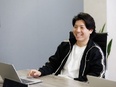 人事（未経験歓迎）◆急成長ベンチャー／月給30万円～／年休125日／土日祝休／服装・髪色・ネイル自由2