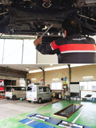 自動車整備スタッフ（工場長候補）◆残業月平均8時間／売上ノルマなし／定着率100％／冷暖房完備！1