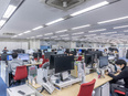 法人営業（未経験歓迎）Web商談で完結／月給35万円～＋インセン／年休120日／完休2日／転勤なし2