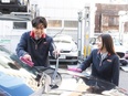 受付接客スタッフ◆賞与年2回／半日有休・連休取得もOK／月9～10日休み／未経験入社90％／面接1回3