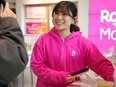楽天モバイルの店舗運営スタッフ（店長候補）◆楽天グループ／残業月15時間以下／昇給・賞与年2回3