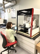 法人営業（業界未経験可）◆年俸500万円～／年休129日／フレックス／外資系分析機器メーカー日本法人1