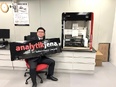 法人営業（業界未経験可）◆年俸500万円～／年休129日／フレックス／外資系分析機器メーカー日本法人3