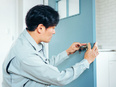 鍵のレスキュースタッフ（未経験歓迎）◆月給25万円以上／完休2日／入社2年目で年収1000万円も可能2