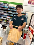 ファミマの店舗運営社員（未経験歓迎）◆残業少なめ／月給33万円以上可／休暇130日or収入重視選択可1