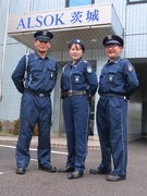 施設の警備スタッフ（未経験OK）◆座り仕事多め！50代活躍中／賞与2回／面接1回1