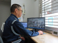 施設の警備スタッフ（未経験OK）◆座り仕事多め！50代活躍中／賞与2回／面接1回3