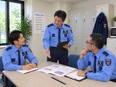 警備◆30分ごとに休憩／残業少なめ／年休120日／土日休／賞与4ヶ月／勤続20年以上の社員も活躍中3
