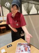 牛タン専門店の店舗運営スタッフ◆完休2日制/月給30万円~/百貨店で働ける/オープニングスタッフ1