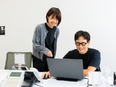 生産管理（街を彩る大型印刷物）◆成長を続ける老舗ベンチャー／大手と多数取引／年間休日125日3