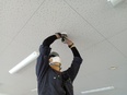防災設備の点検工事スタッフ（未経験歓迎）◆全額会社負担で国家資格の取得可／定着率90％以上／車通勤可3