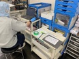 品質管理スタッフ◆未経験歓迎／年間休日123日／平均有給取得日数10日／昨年度賞与3.47ヶ月分2