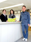 電気工事の施工管理◆現場は近くて車で5分／元請け8割以上／資格取得の支援充実／実働7時間・休憩2時間1
