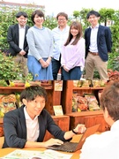 家庭用園芸資材のルート営業(売り場づくりまで提案)◆業界トップクラスのシェア・知名度/年休120日1